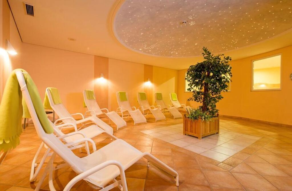 Maifeld Sport- Und Tagungshotel Werl Luaran gambar